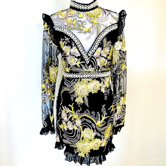 PrettyLittleThing Dresses & Skirts - NWT PrettyLittleThings Premium Black Dress